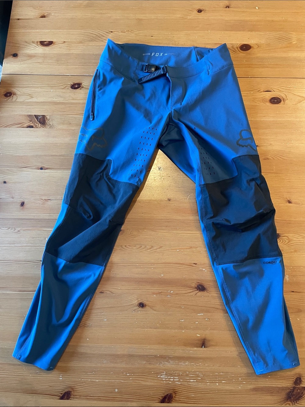 Fox Men's Blue and Black MTB Jogger Pants with Knee Reinforcements